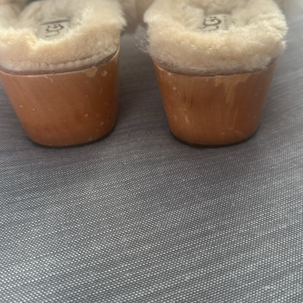 Pink UGG clogs - Picture 5 of 5